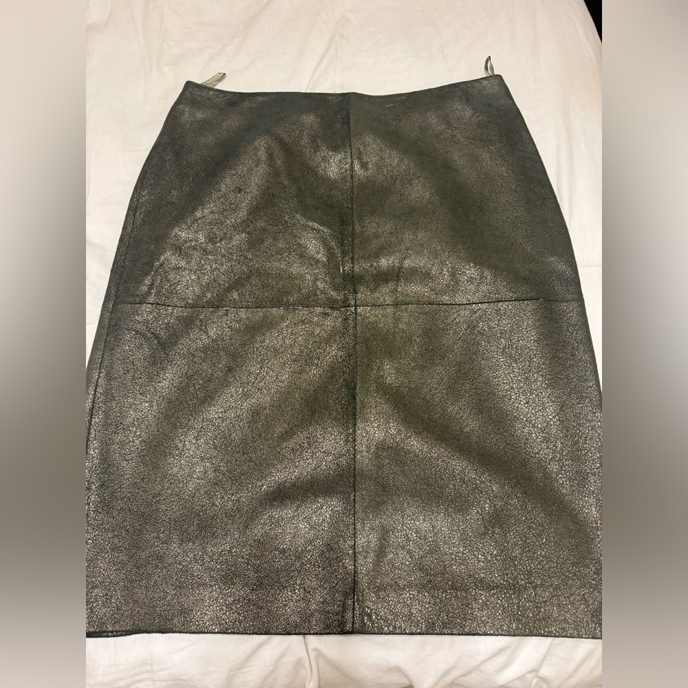Via Spiegel distress leather skirt